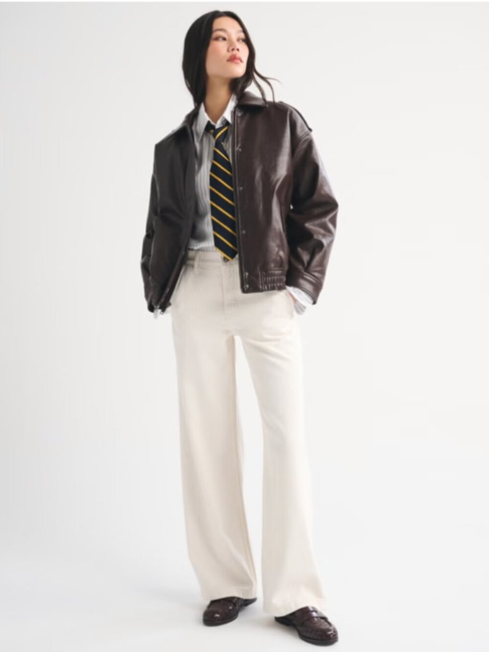 Abercrombie & Fitch High Rise Wide Leg Trouser Jean in Ecru